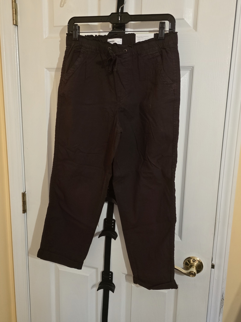 Sonoma Women's Dark Brown Capri Drawstring Pants